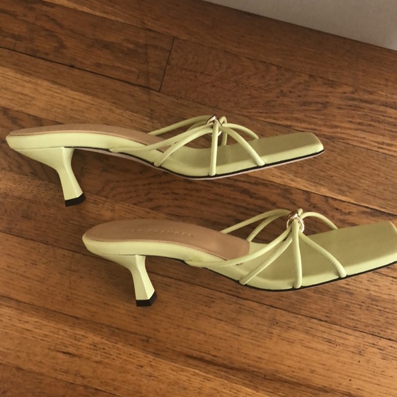 Dear Frances Apple Fan Sandal - Picture 5 of 14